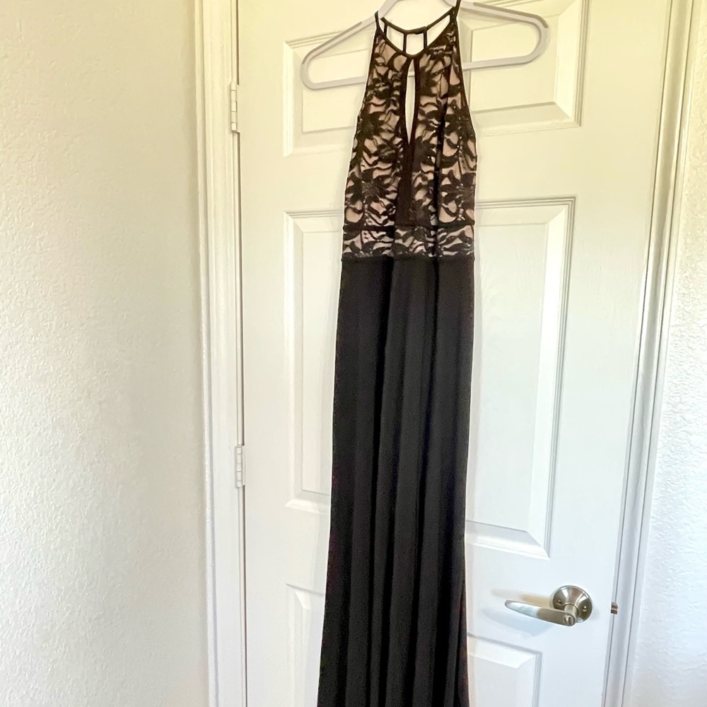 Morgan & Co black lace formal dress